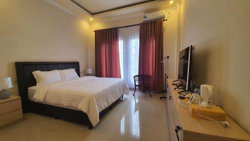 Grand Puri Hotel Batununggul Exteriér fotografie
