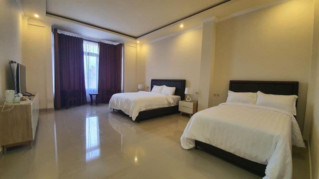 Grand Puri Hotel Batununggul Exteriér fotografie