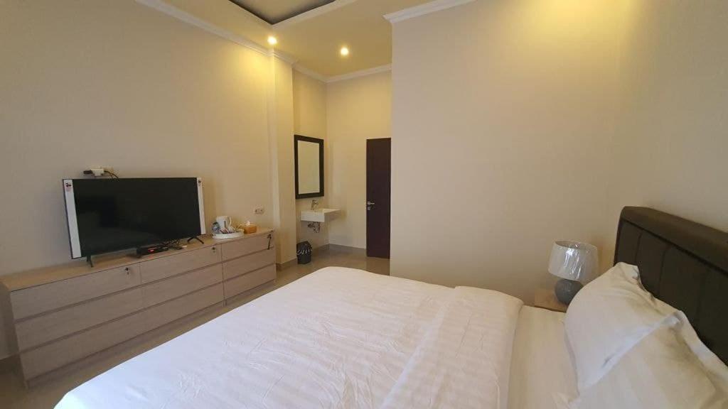 Grand Puri Hotel Batununggul Exteriér fotografie