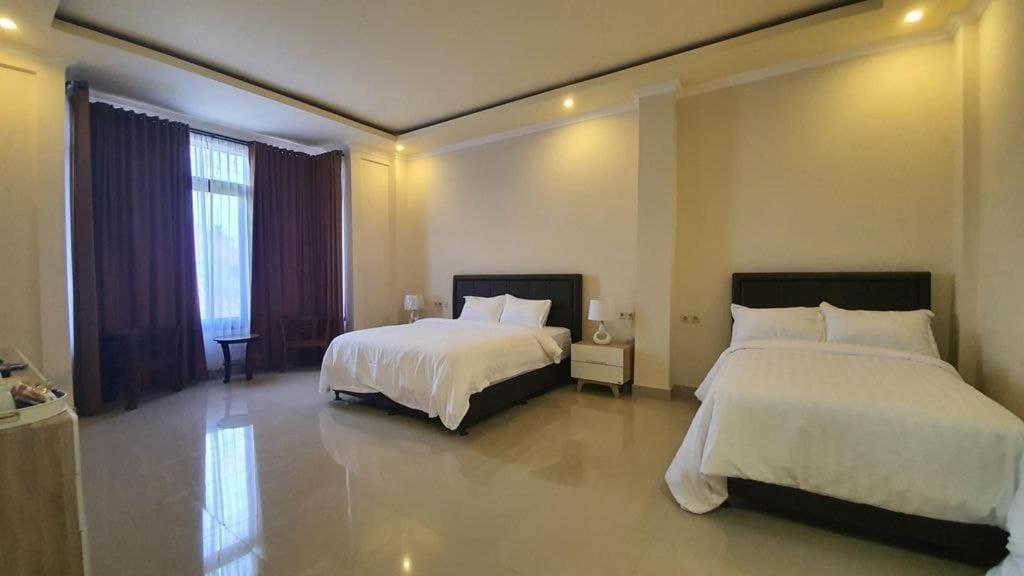 Grand Puri Hotel Batununggul Exteriér fotografie